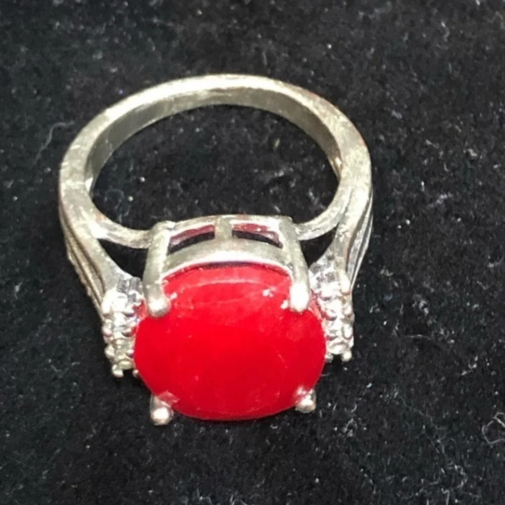 Red Ruby & Sterling Silver Ring size 7 - Picture 4 of 5